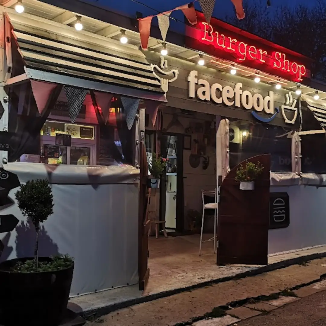 facefood BURGER and PIZZA shop a Sofia
