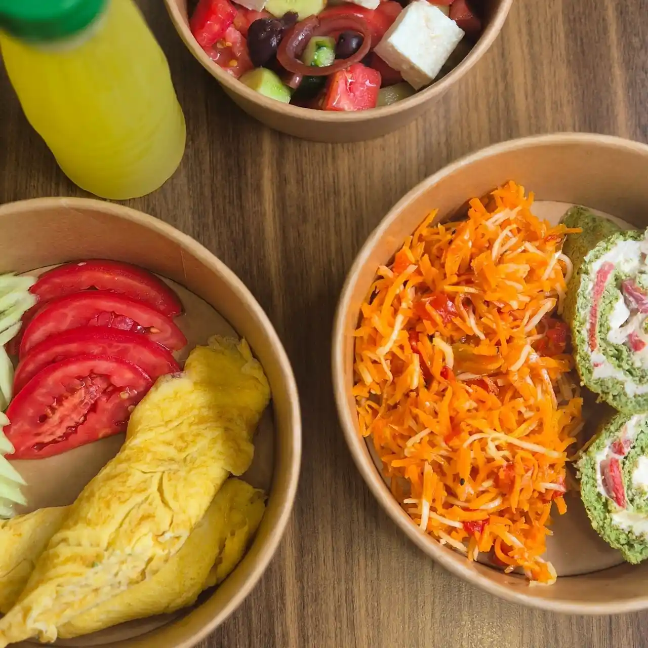 "SmartFit Kitchen" - Restauracja ze zdrową żywnością i dostawą (2/4)
