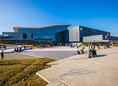 Sofia Ring Mall - Tiendas, Servicios y Entretenimiento