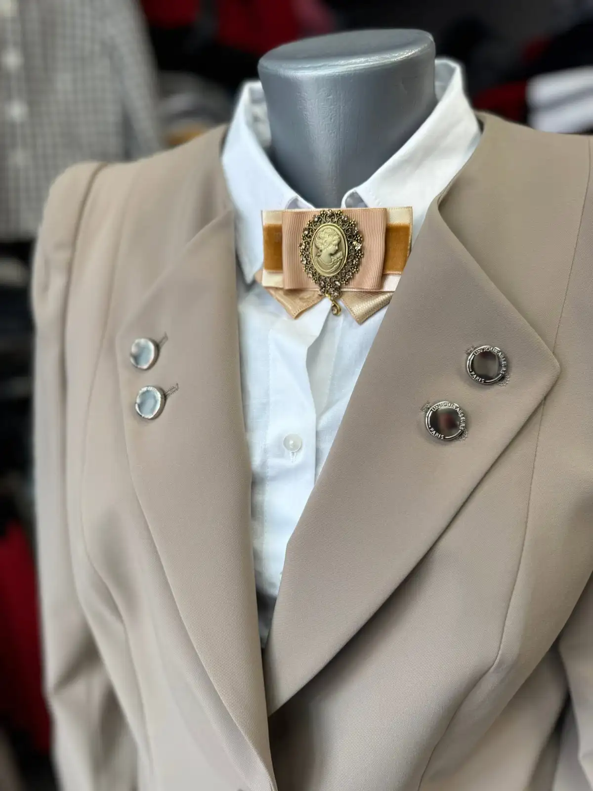 Negozio di moda femminile "Licia Fashion"