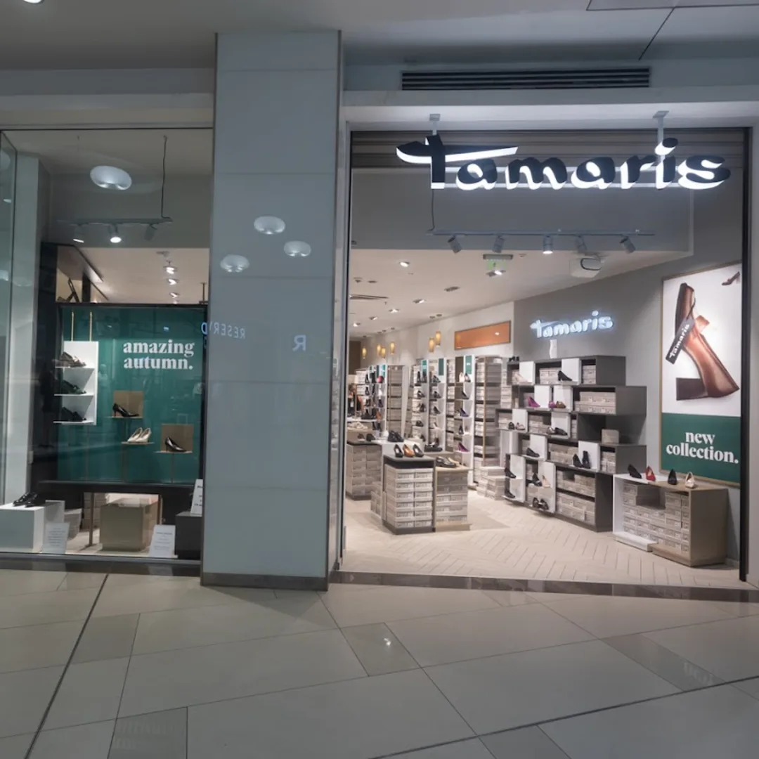 Negozio di scarpe "TAMARIS" – Scarpe e accessori alla moda