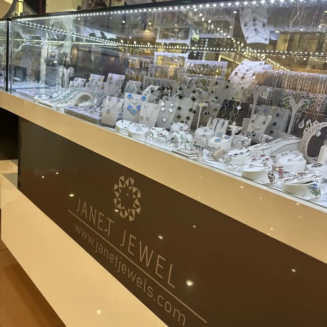 Janet Jewels Biżuteria w Sofii