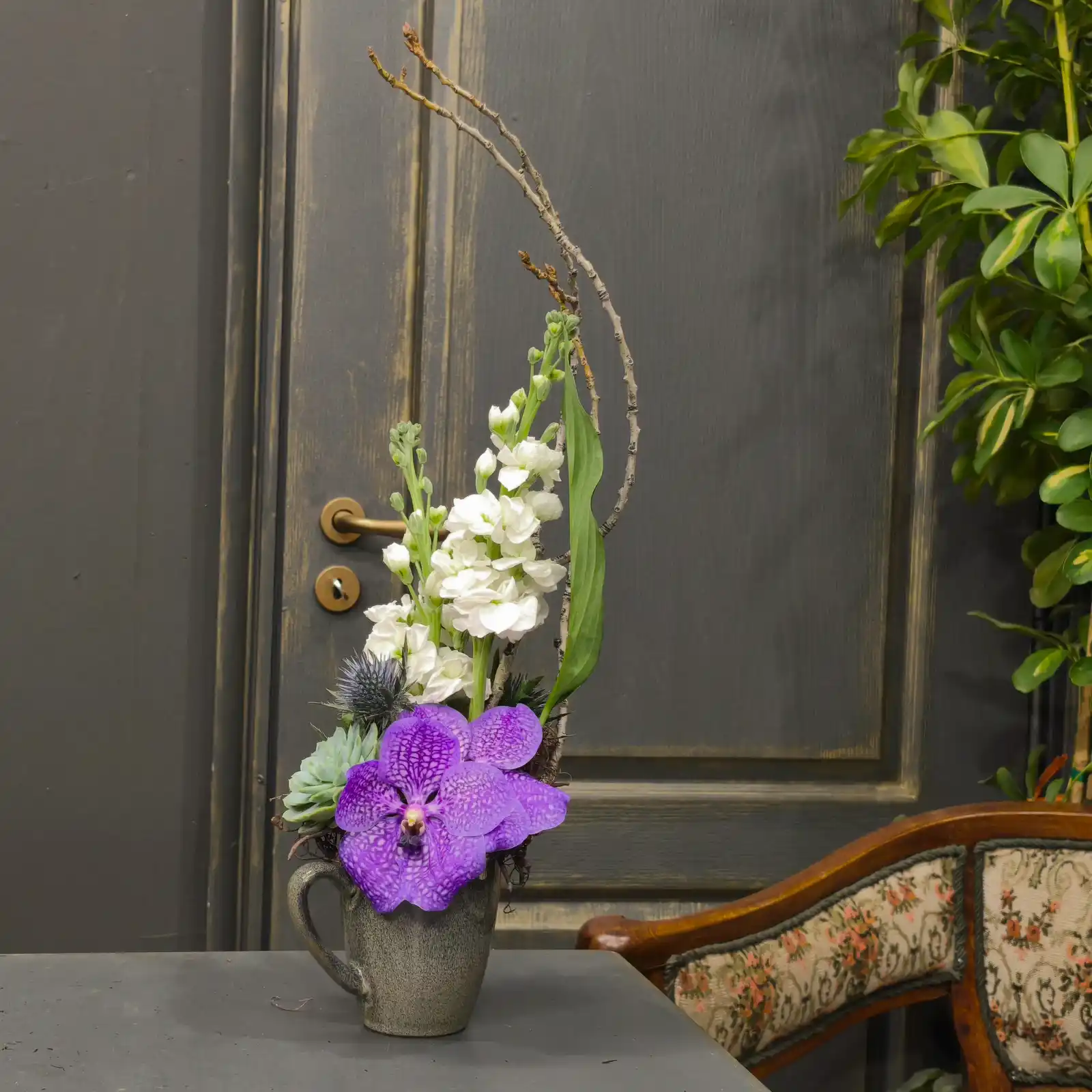 Estudio de Arte Floral "Svetal Design Laboratory" (2/4)