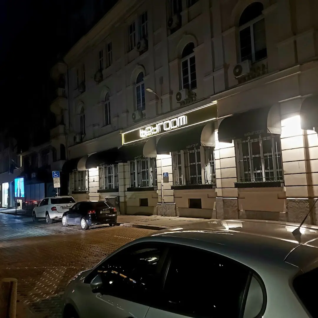 Klub "Bedroom" Sofia – Luksus, Muzyka i Życie Nocne