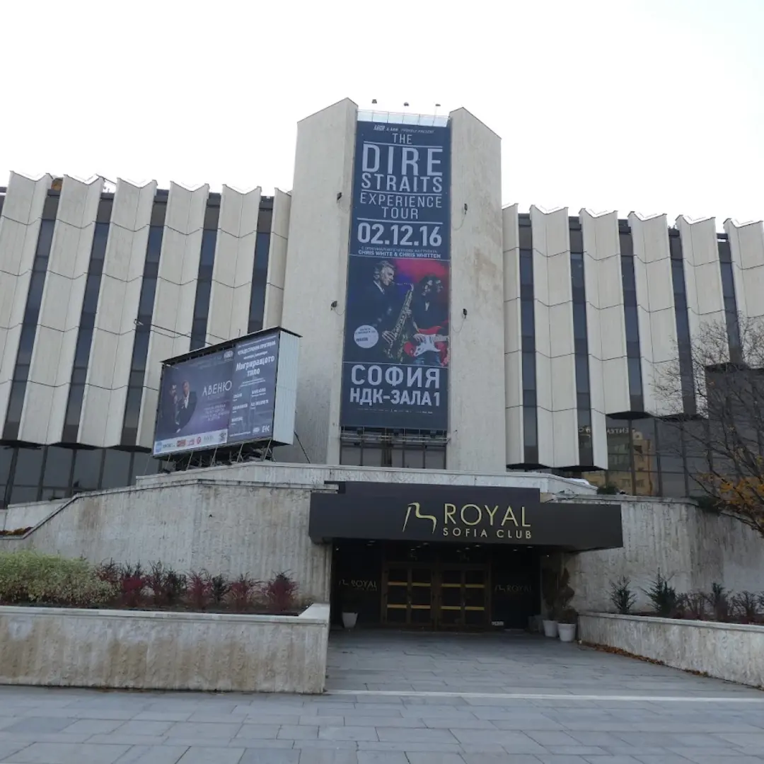 Royal Sofia Club – Eleganckie Wieczory i Niezapomniane Imprezy