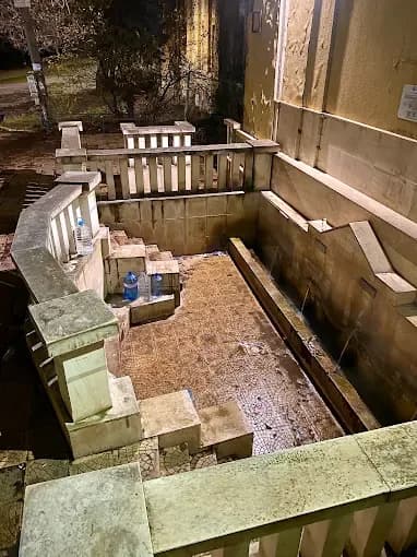 Brunnen „Gorna Banya“ – Mineralwasserquelle
