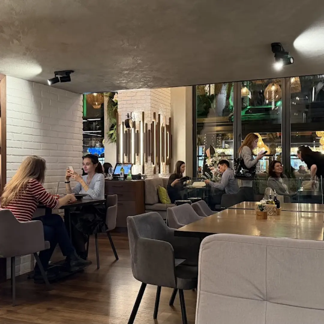 Lavelé Garden – Ristorante e Cocktail Bar Sofia