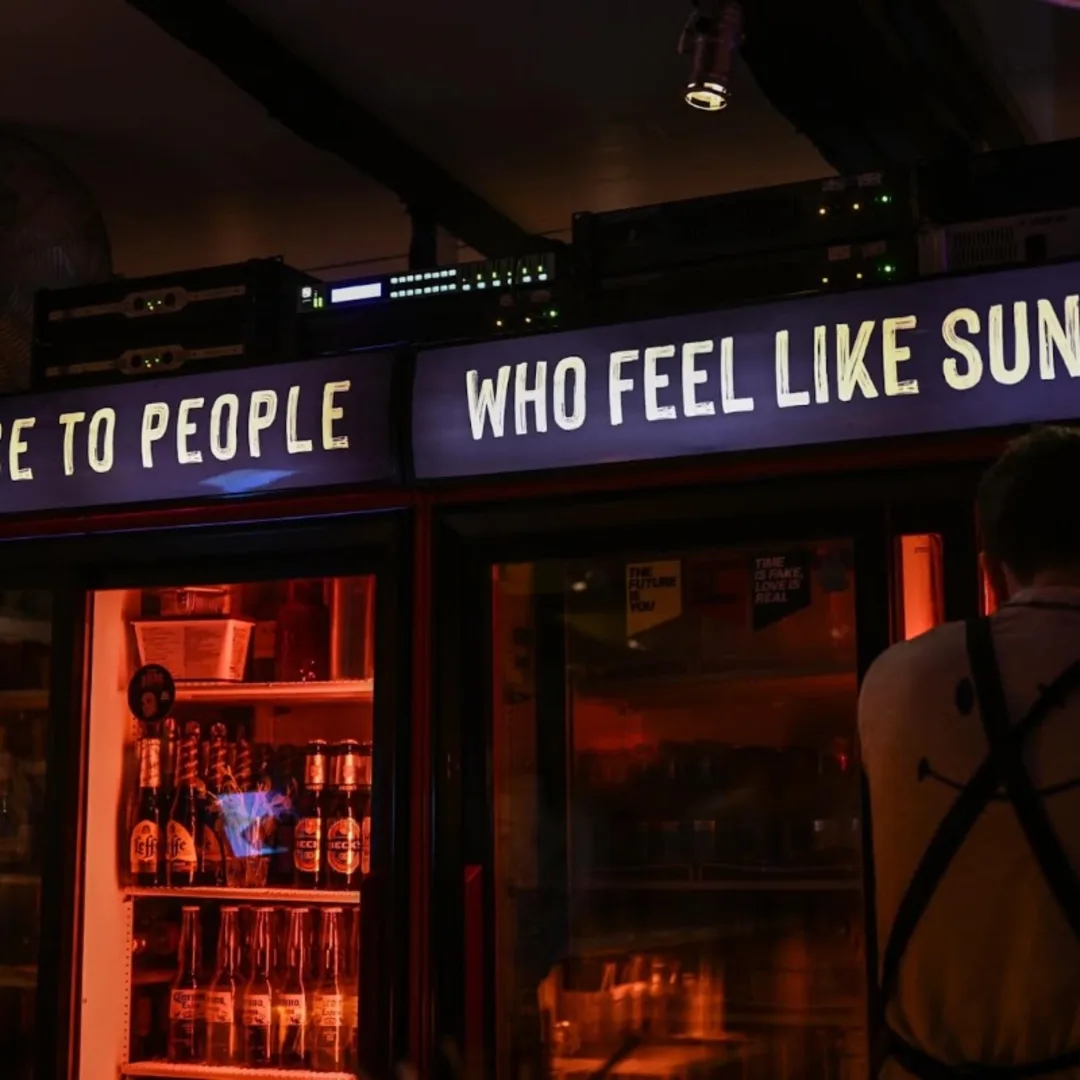 Beach Bar Σόφια με ατμόσφαιρα παραλίας