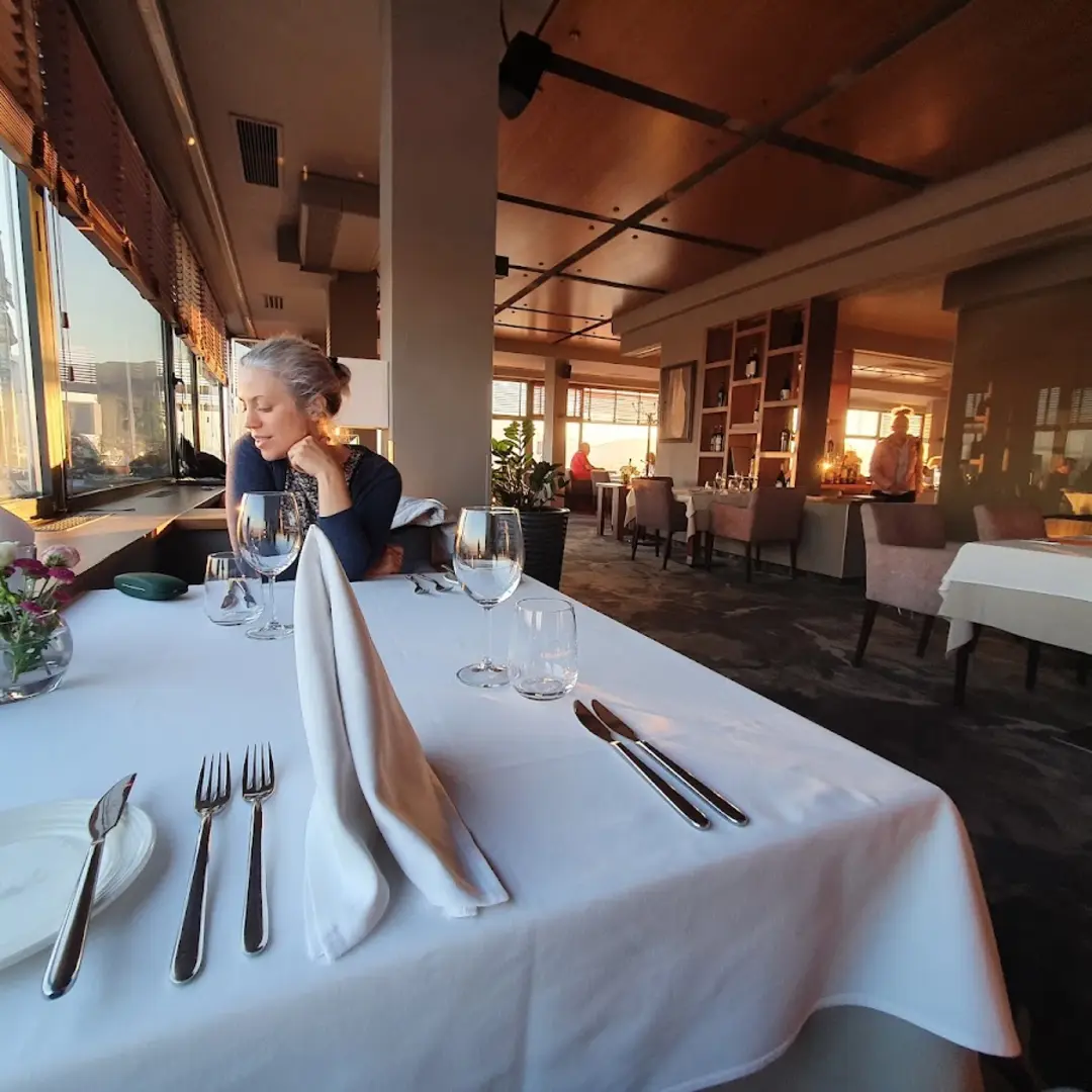 Restaurante "At The Eagles" en el centro de Sofía