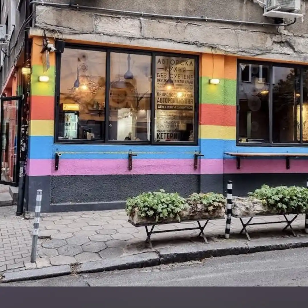 "Simple Food Punkt" - Restaurant mit kreativer Speisekarte