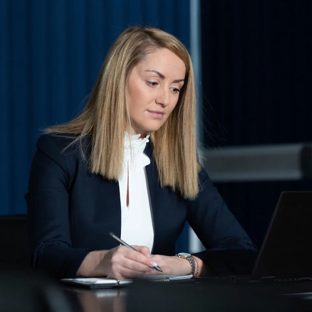 Adwokat Marina Marinova – Usługi Prawne w Sofii