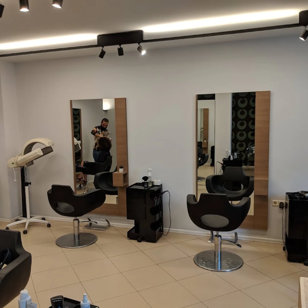Hari Hair Design – Salon de coafură profesional