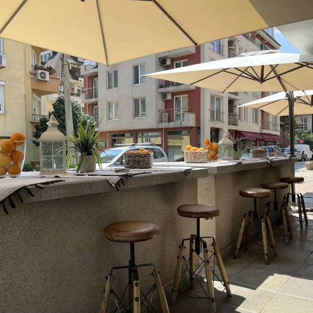 Geo Milev Park Cafe