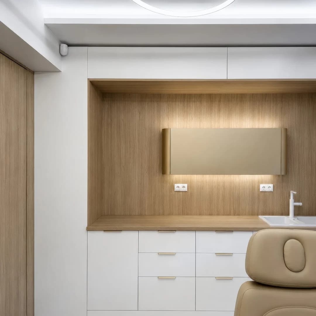 Centrul de Dermatologie Estetică "OBLIK"