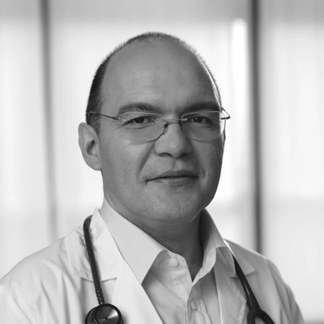 Victor Kamburov MD PhD gastroenterolog Sofia
