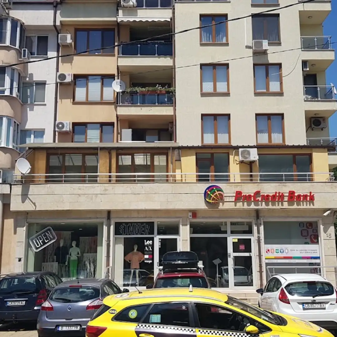 ProCredit Bank Bulgaria nel quartiere Geo Milev, Sofia