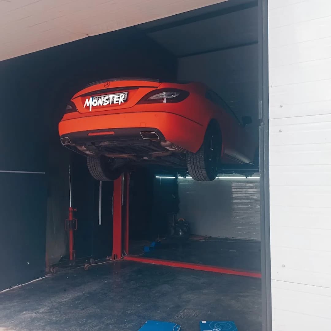 Angel's Auto Autoservice in Sofia Zentrum