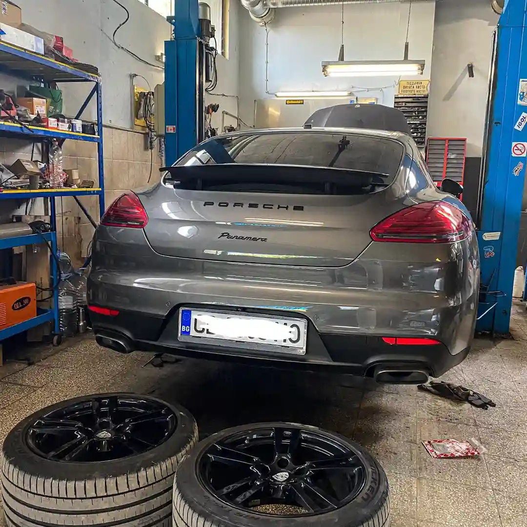 Taller Mecánico "#DriveSafe"
