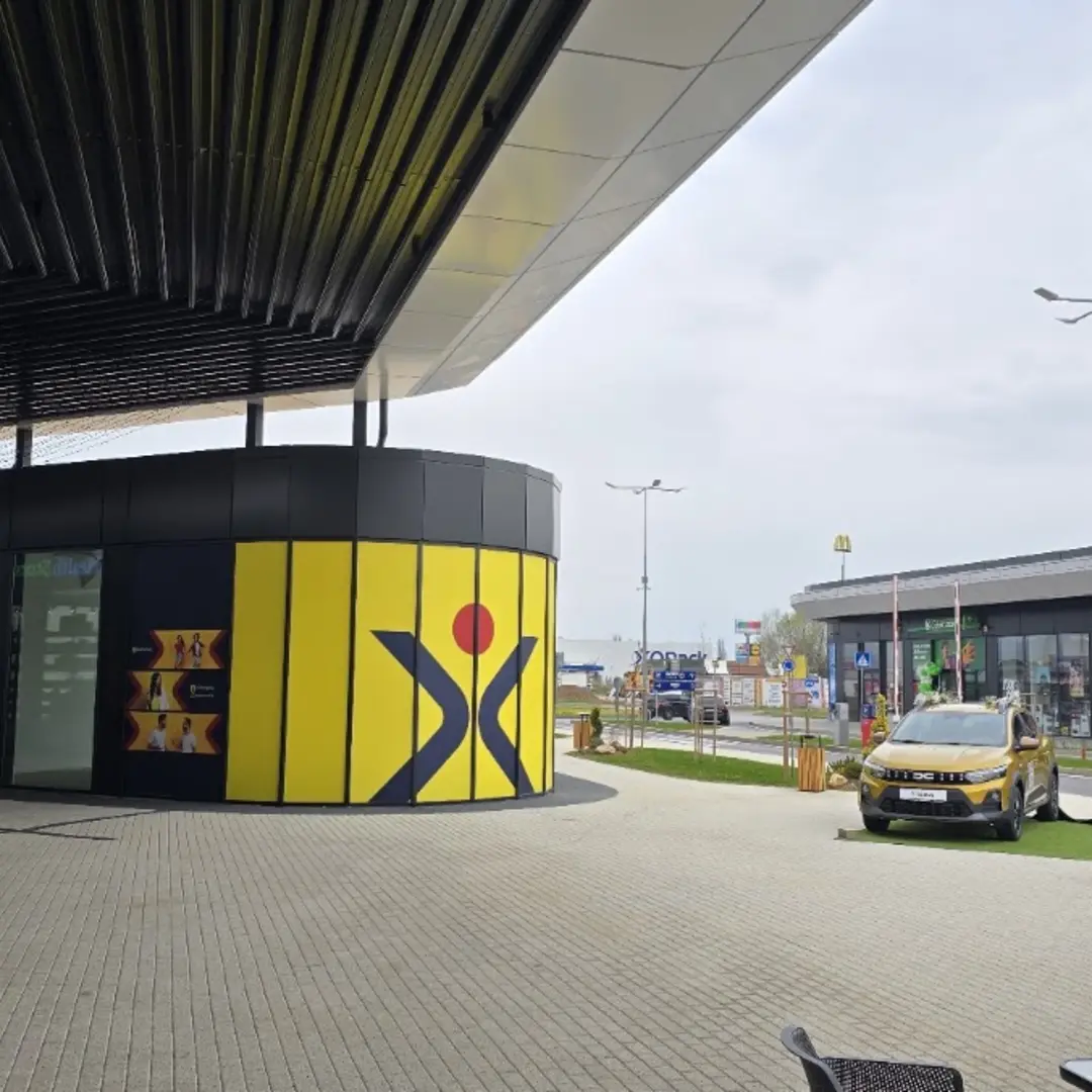 XOPark Sofia – moderno parco commerciale a Sofia (2/2)