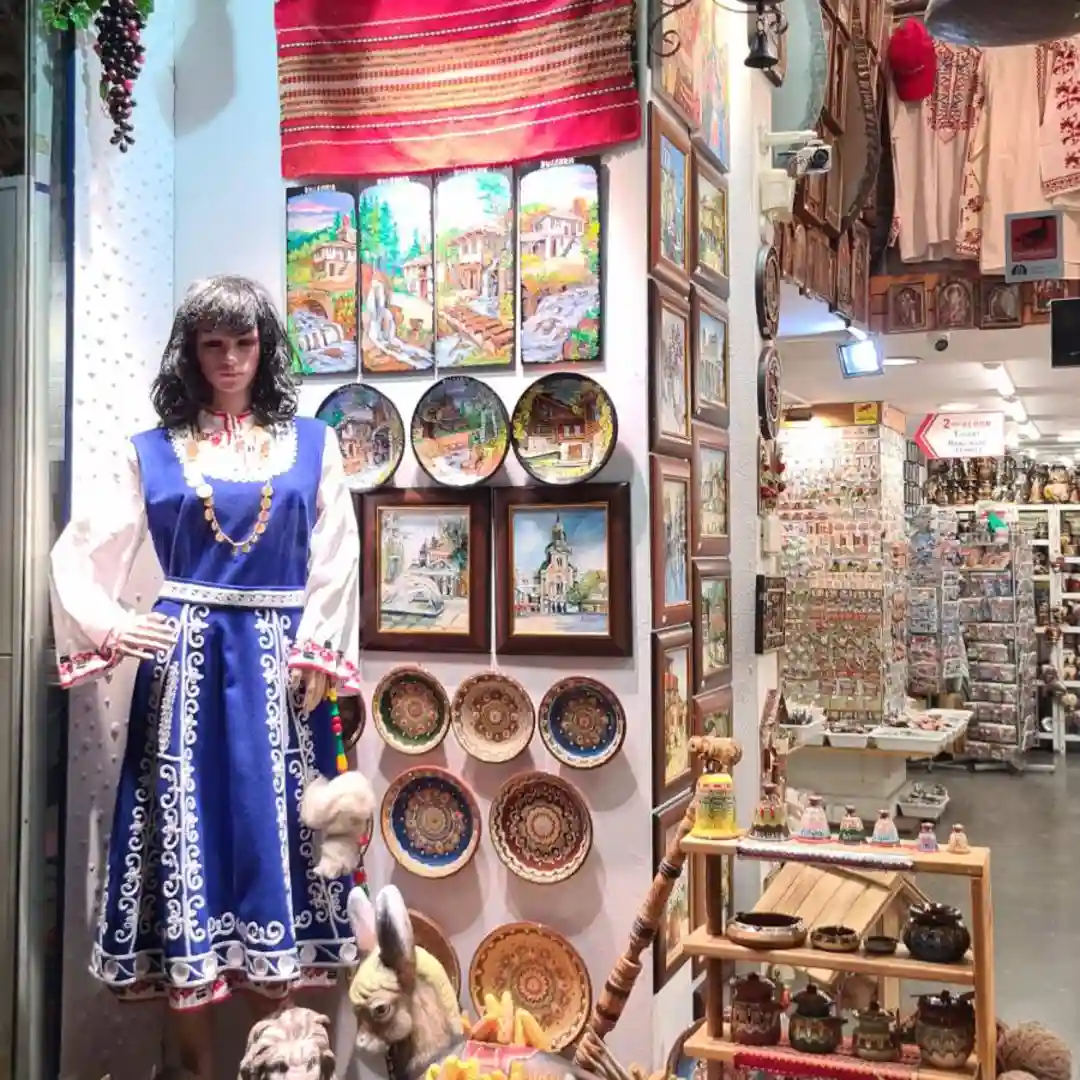 Souvenirs of Bulgaria – български сувенири в София
