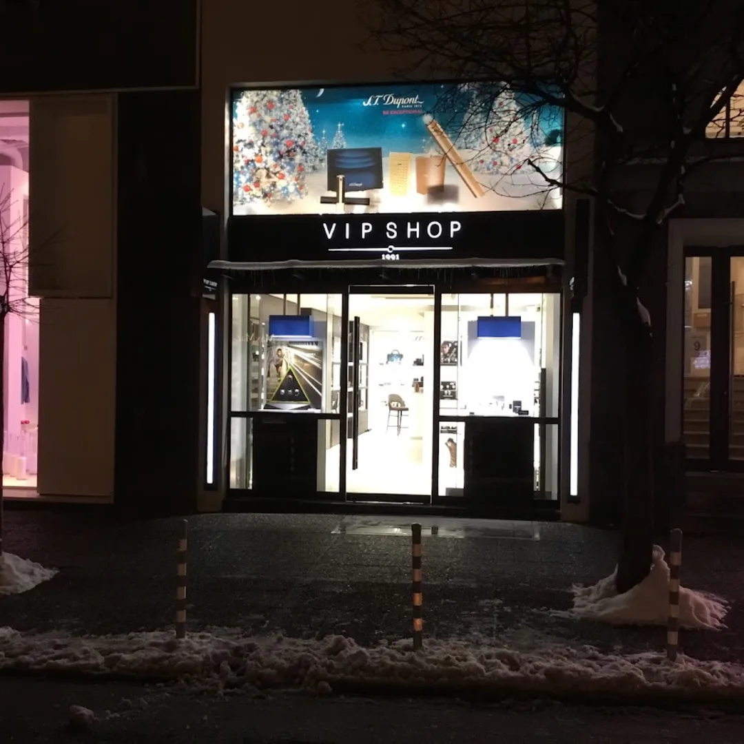 Boutique VIP SHOP - Luxusgeschenke in der Saborna Straße Nr. 9