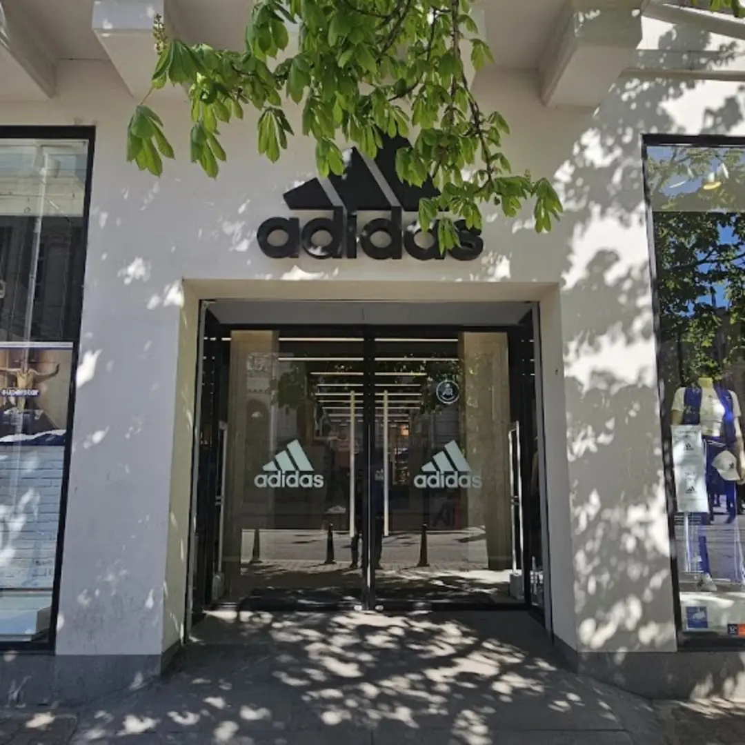 Adidas Store Sofia – Witoscha-Boulevard Nr. 5