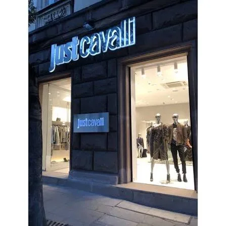 Just Cavalli Boutique – Designermode in Sofia