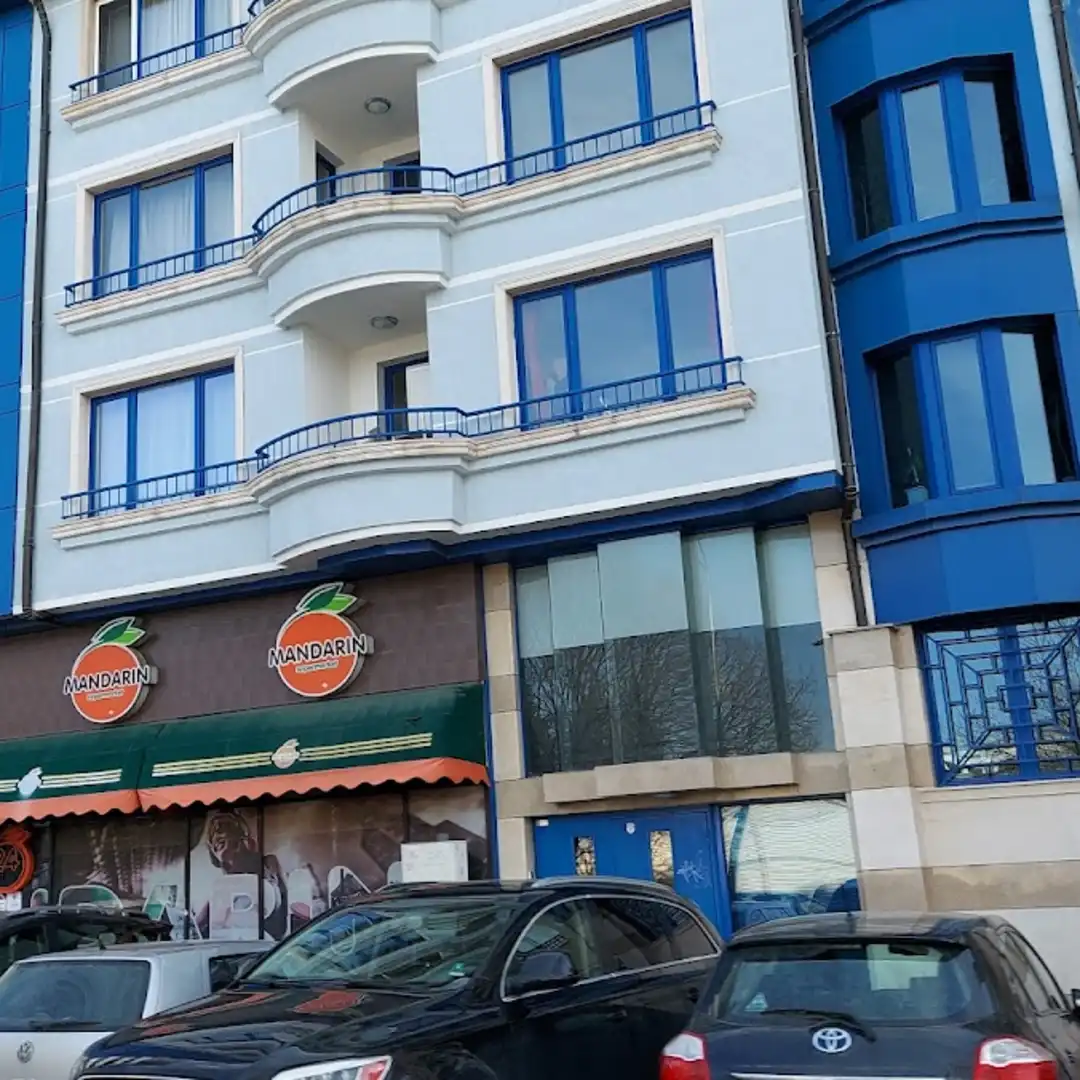 Supermarket Mandarin Σόφια Λόζενετς