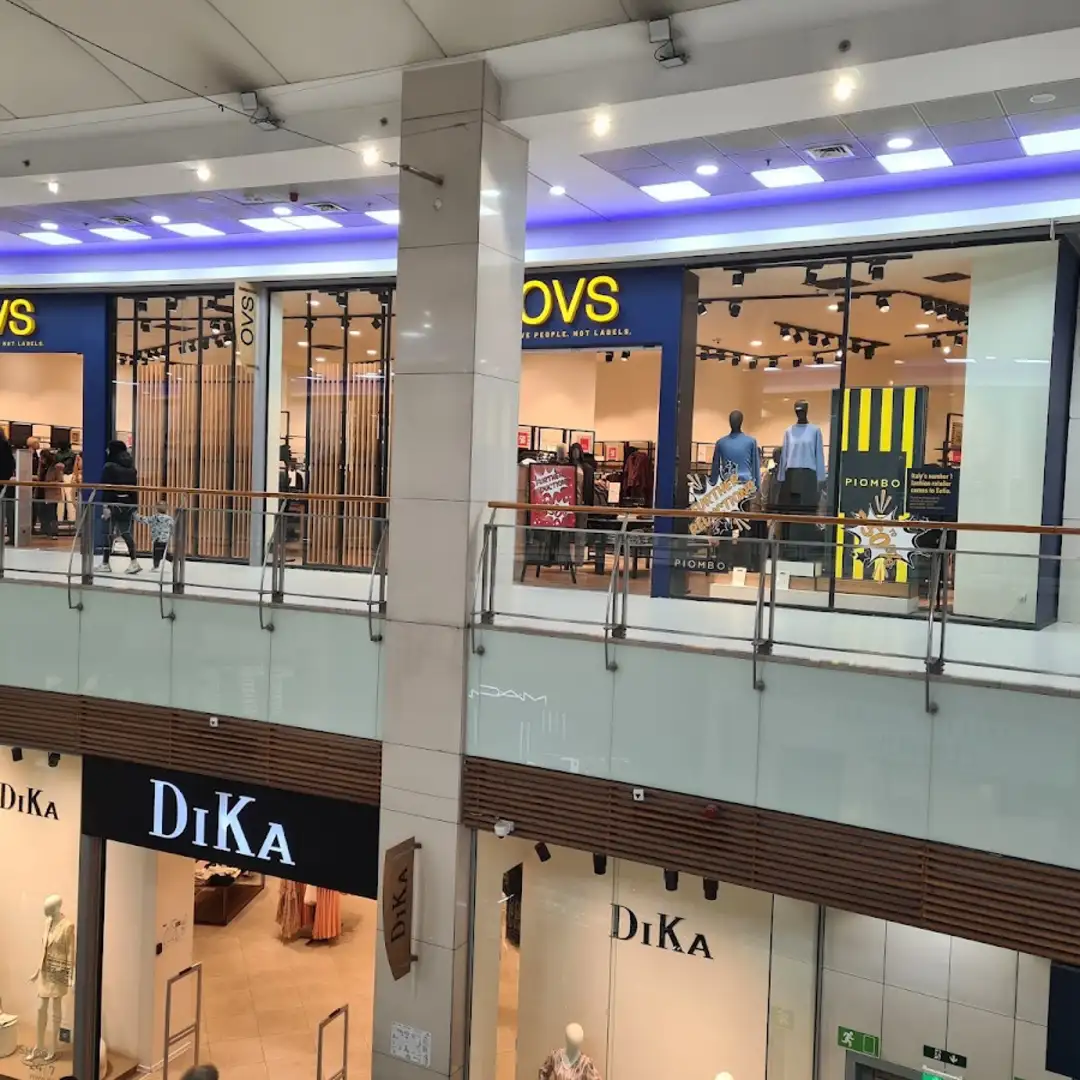 Κατάστημα ρούχων "OVS" - Mall Sofia (2/2)