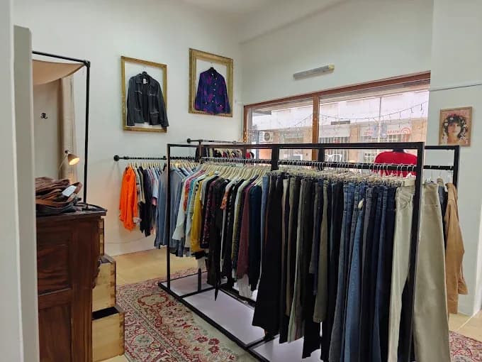The Vintage Loft - Винтажная мода в Софии