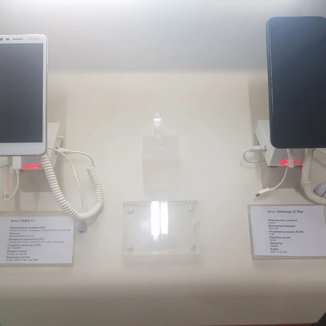 Redispley Sofia riparazione telefoni e dispositivi