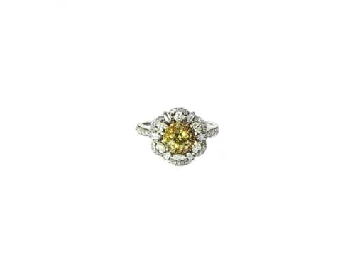 SEA OF SILVER AND GOLD – Schmuck und Diamanten in Sofia (4/5)
