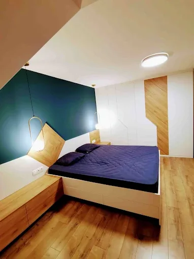 Tienda "DMD" - Muebles en Sofía (2/2)
