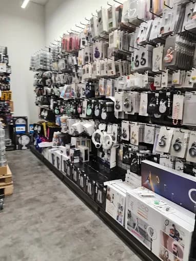 Negozio "TEDi" nel Bulgaria Mall - articoli per la casa (3/3)