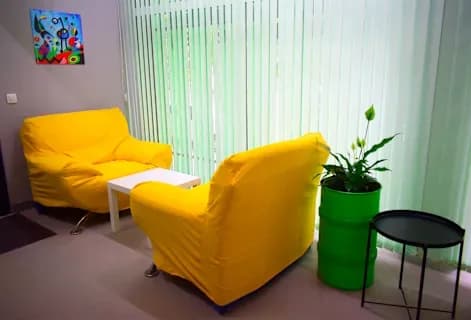 "Green Cube" Hostel Sofia - Уютен престой в София (3/4)