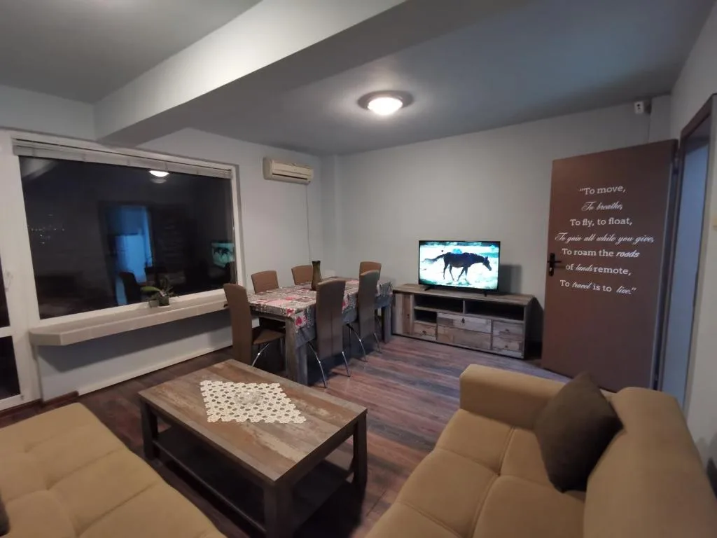 Panorama Rooms Sofia - Comfort and Panoramic Views (3/4)