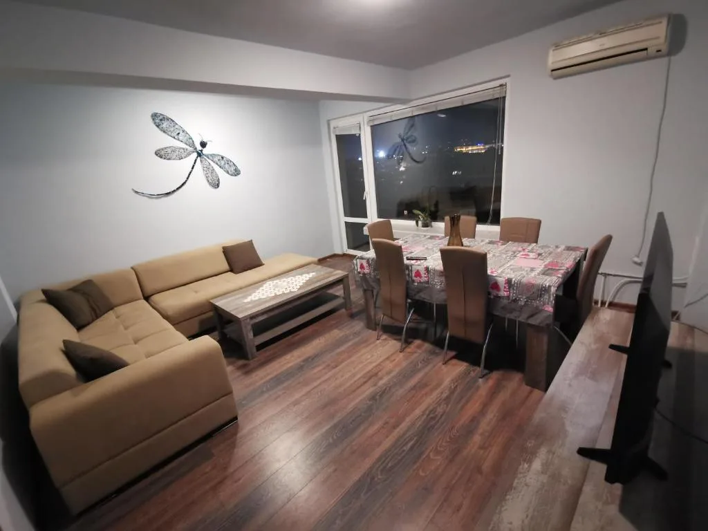 Panorama Rooms Sofia - Comfort and Panoramic Views (2/4)