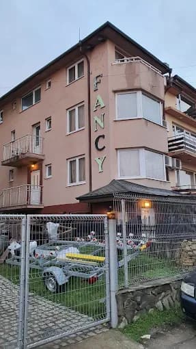Hotel "FANCY"