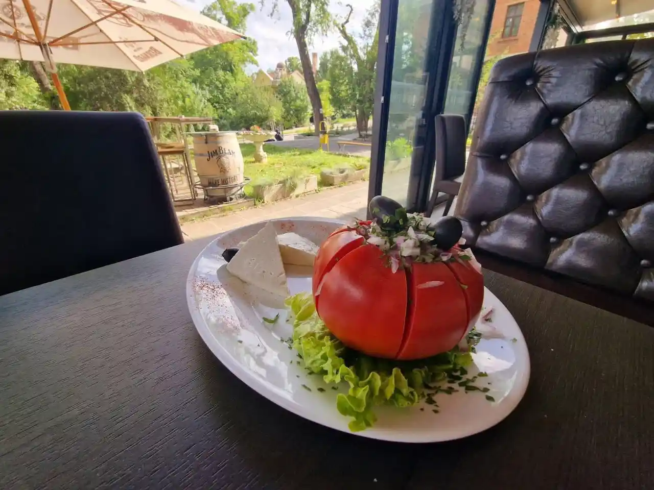 Ristorante "Momo's Kitchen" – Cibo Delizioso e Atmosfera Accogliente (2/2)