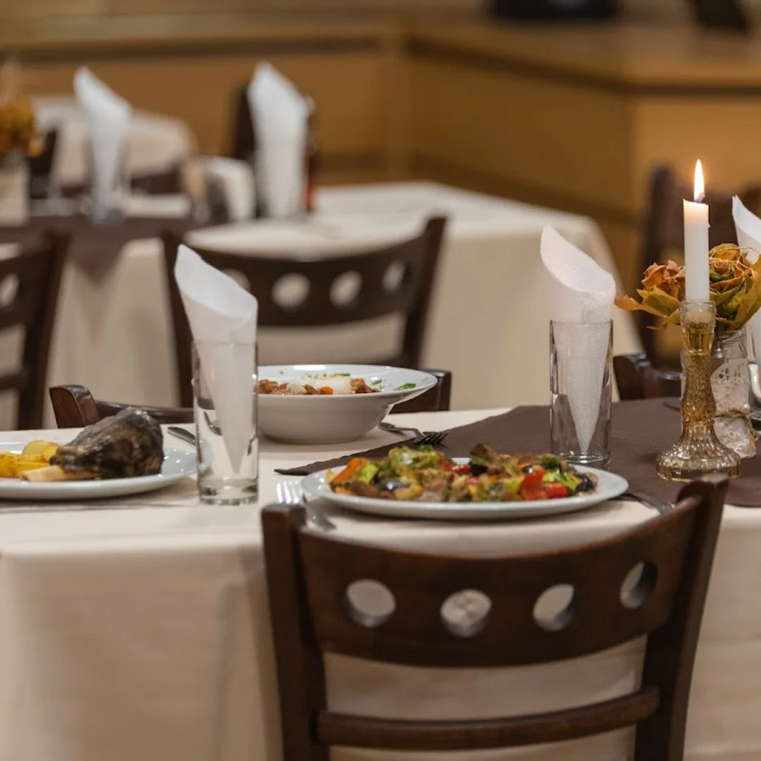 Ristorante Bor, Sofia con cucina deliziosa e atmosfera accogliente