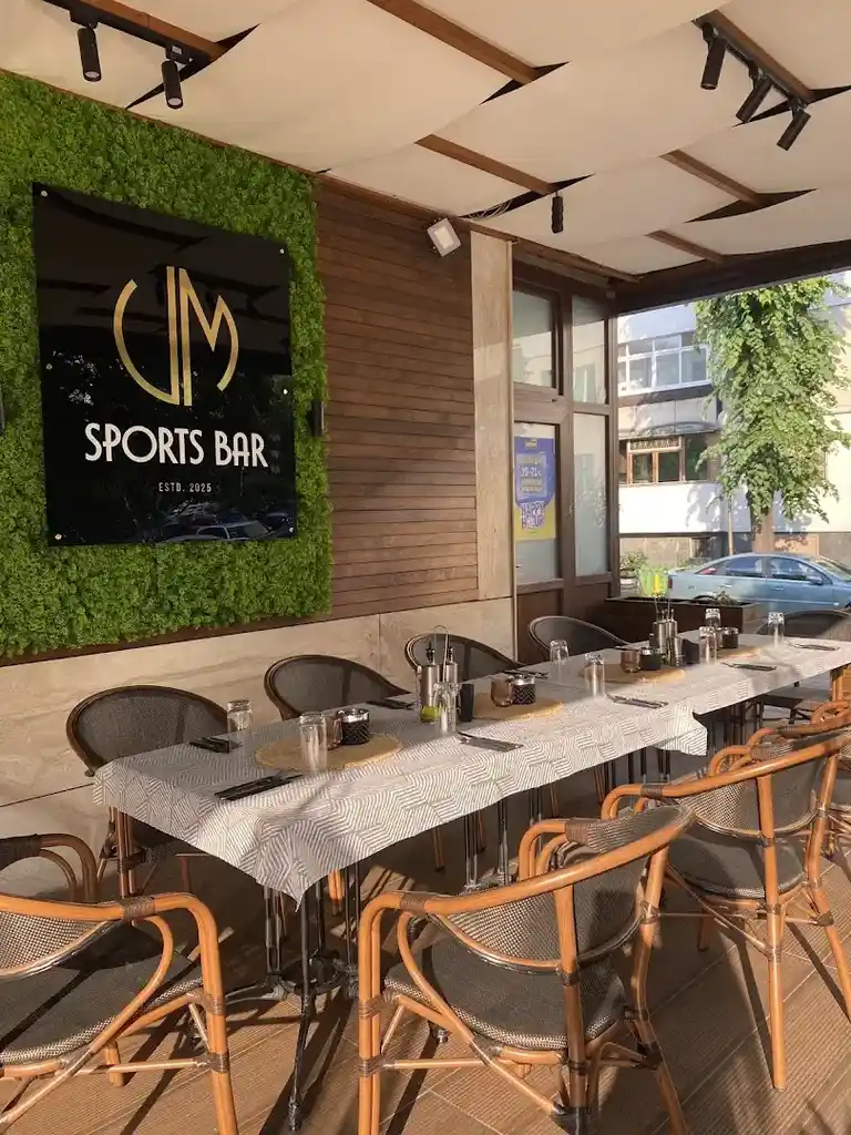 Bar "VM Sports" Sofia - Sport, Napoje i Dobra Zabawa (2/5)
