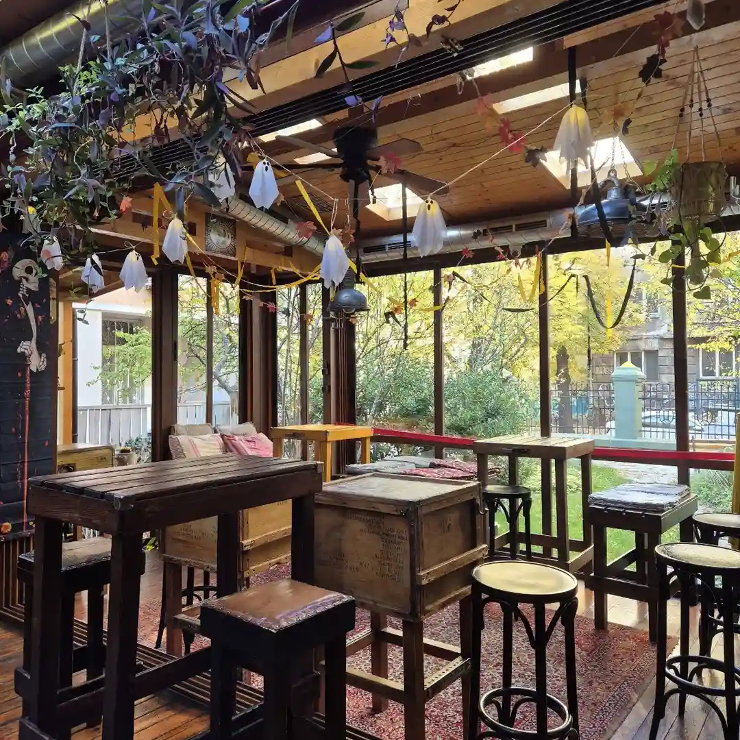 Bar "65 Fireflies" - Light Cocktails in a Cozy Place