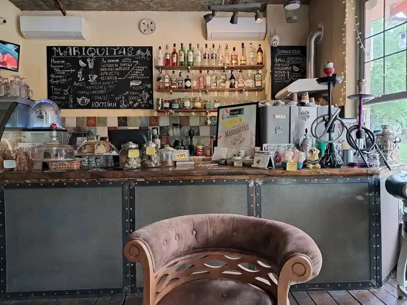 Café-bar "Mariquitas" Sofía - Bebidas de Calidad y Excelente Servicio (2/3)