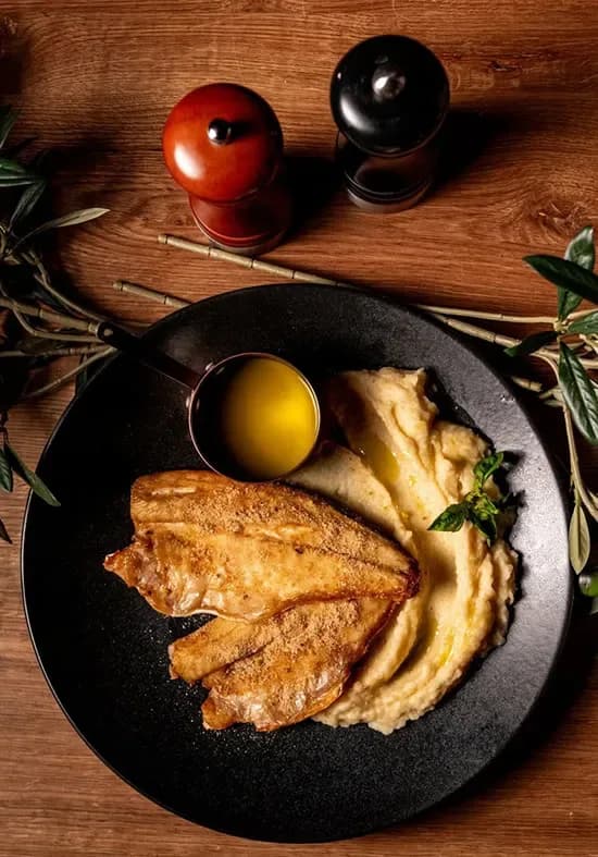 Bar-Restaurant "SOTTO" Sofia - Haus des guten Geschmacks und der Menschen, die es besitzen (4/5)