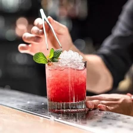 Panorama Bar "Sense" Sofia - Endloses Gefühl von Himmel und Sternen (3/5)